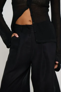 Alex Short Black