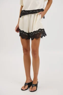 Alias Lace Trim Short White