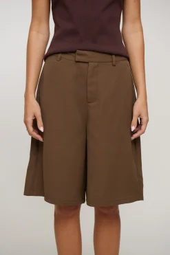 Brooks Bermuda Short Chocolate