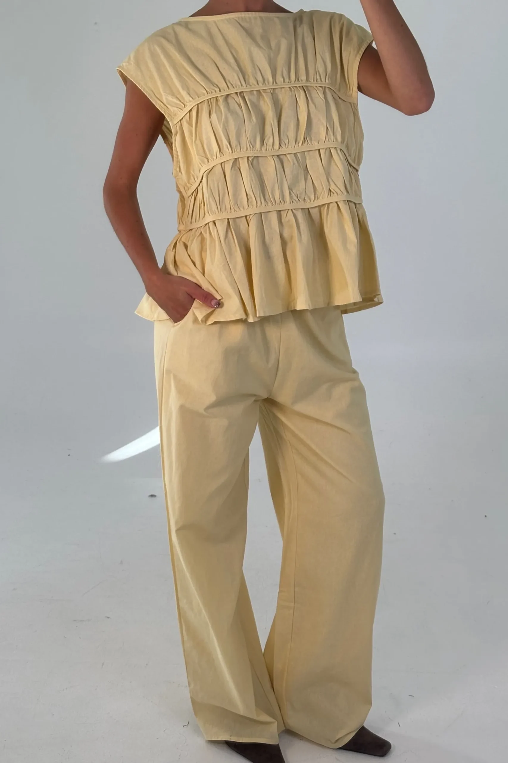 Cara Set Yellow