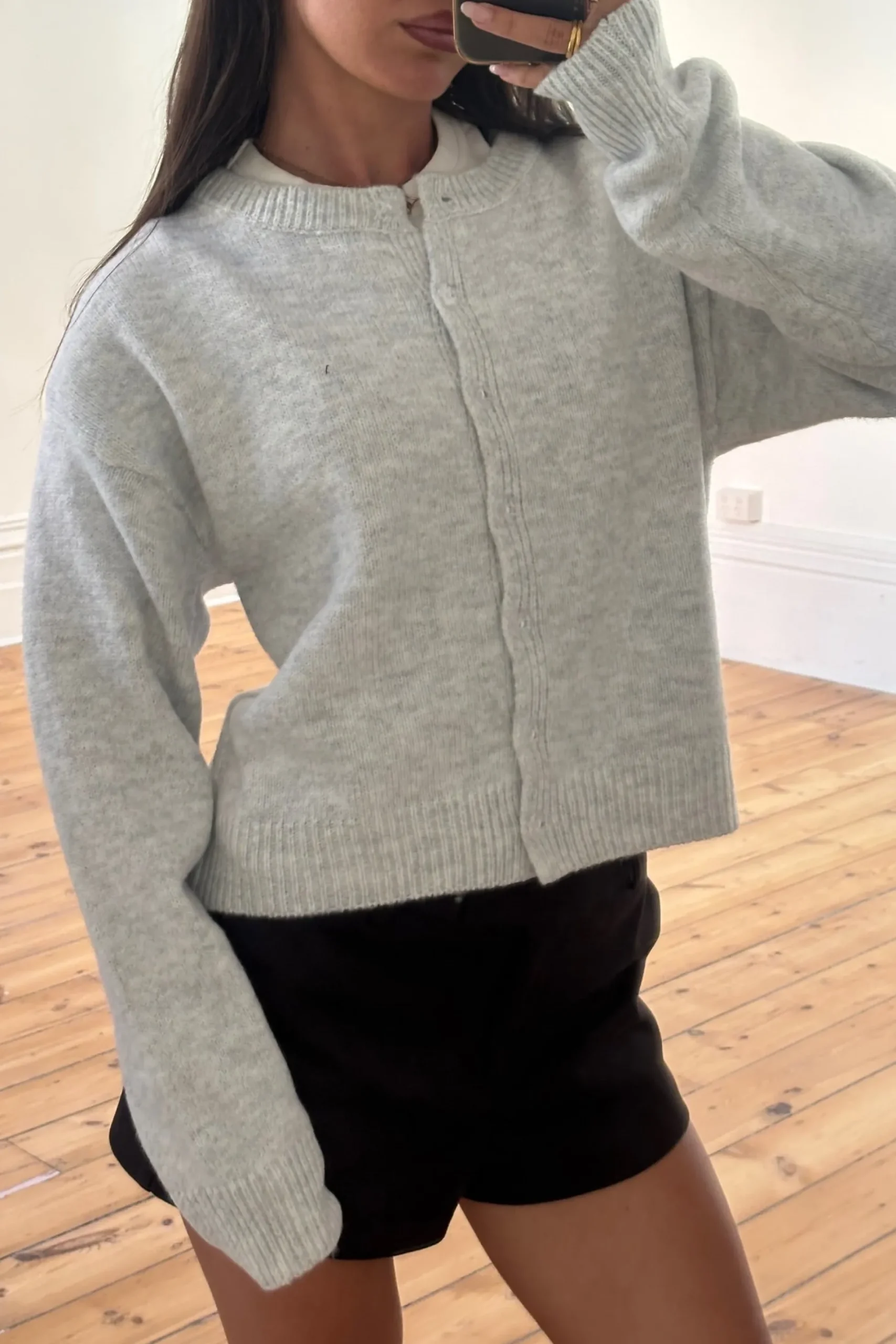 Catia Cardi Grey