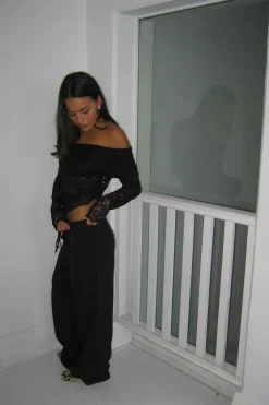 Greta Off The Shoulder Top Black