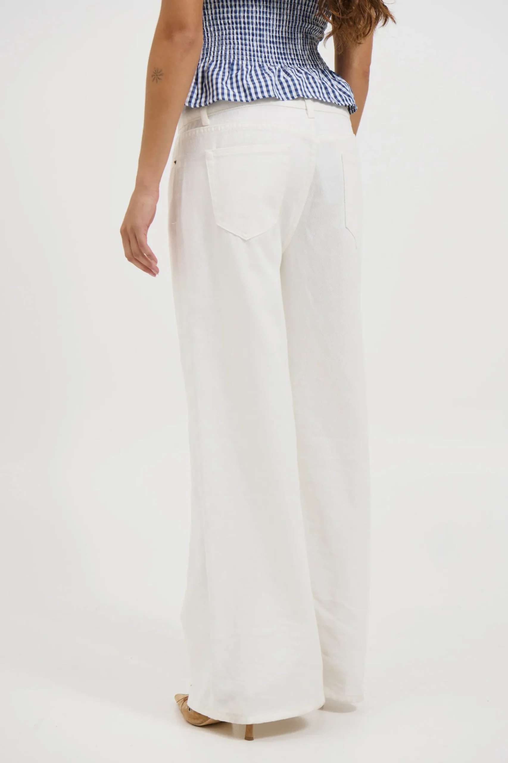 Muse Jean Porcelain