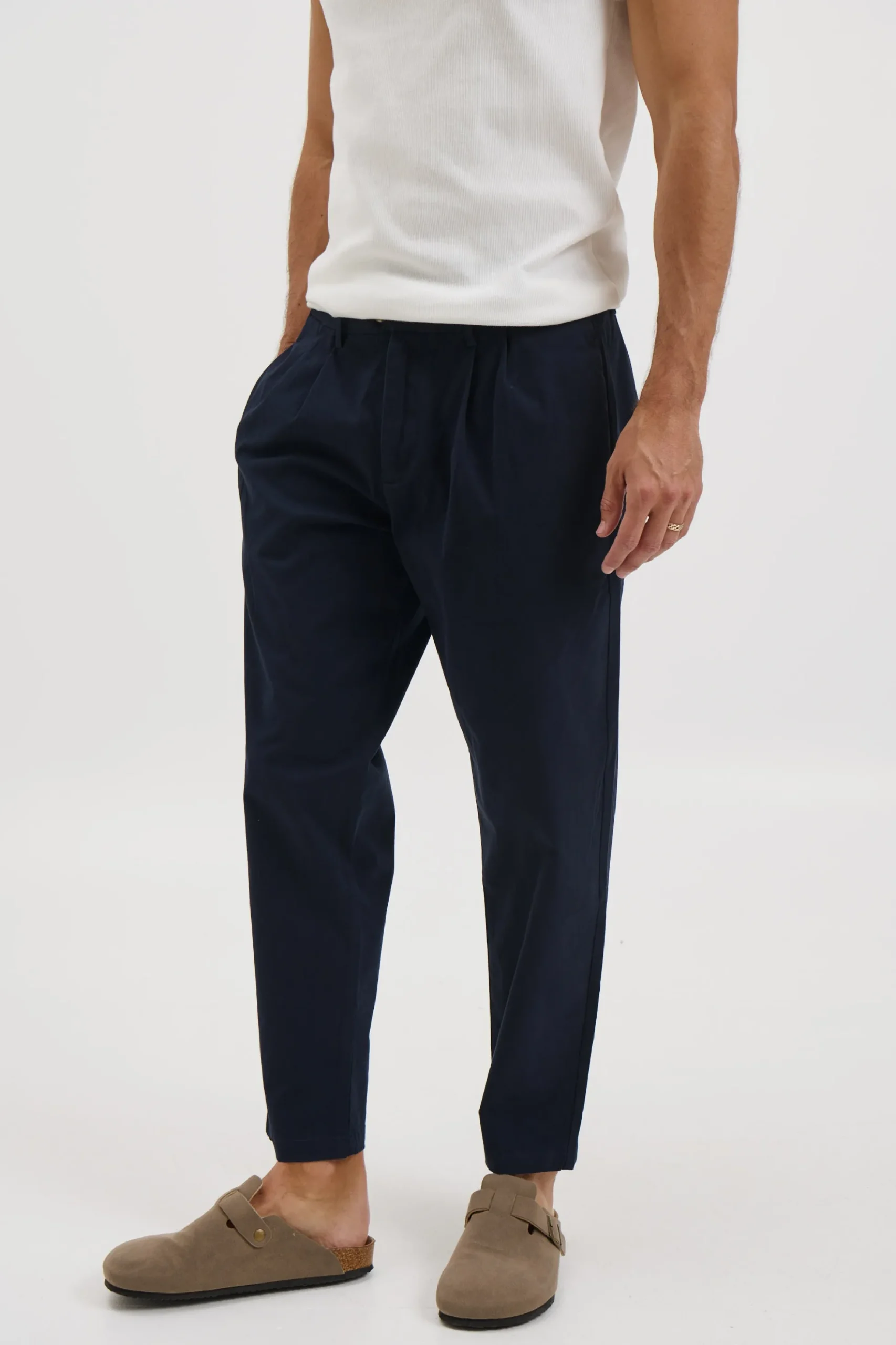 NTH Cropped Pleat Pant Navy