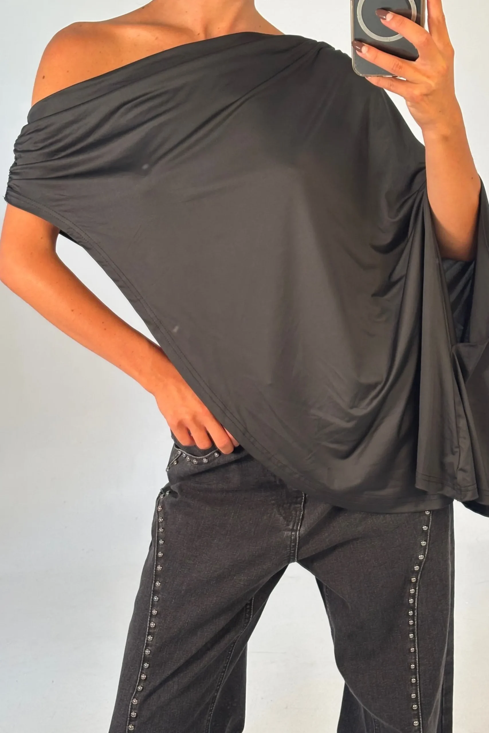 Reborn Poncho Noir