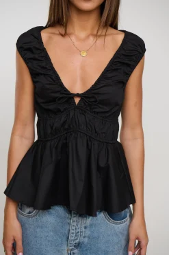 Suri Top Black