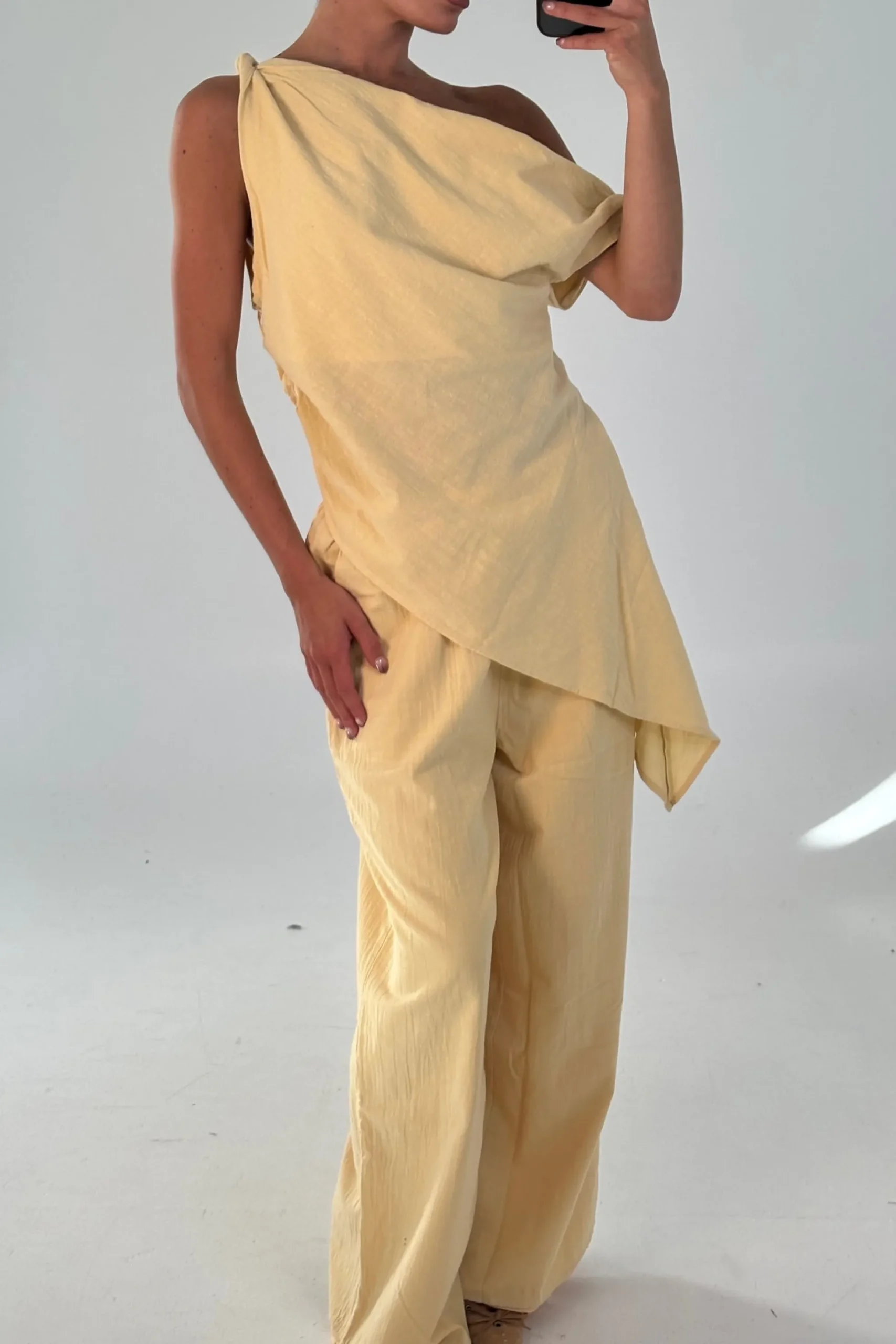 Tasi Set Butter