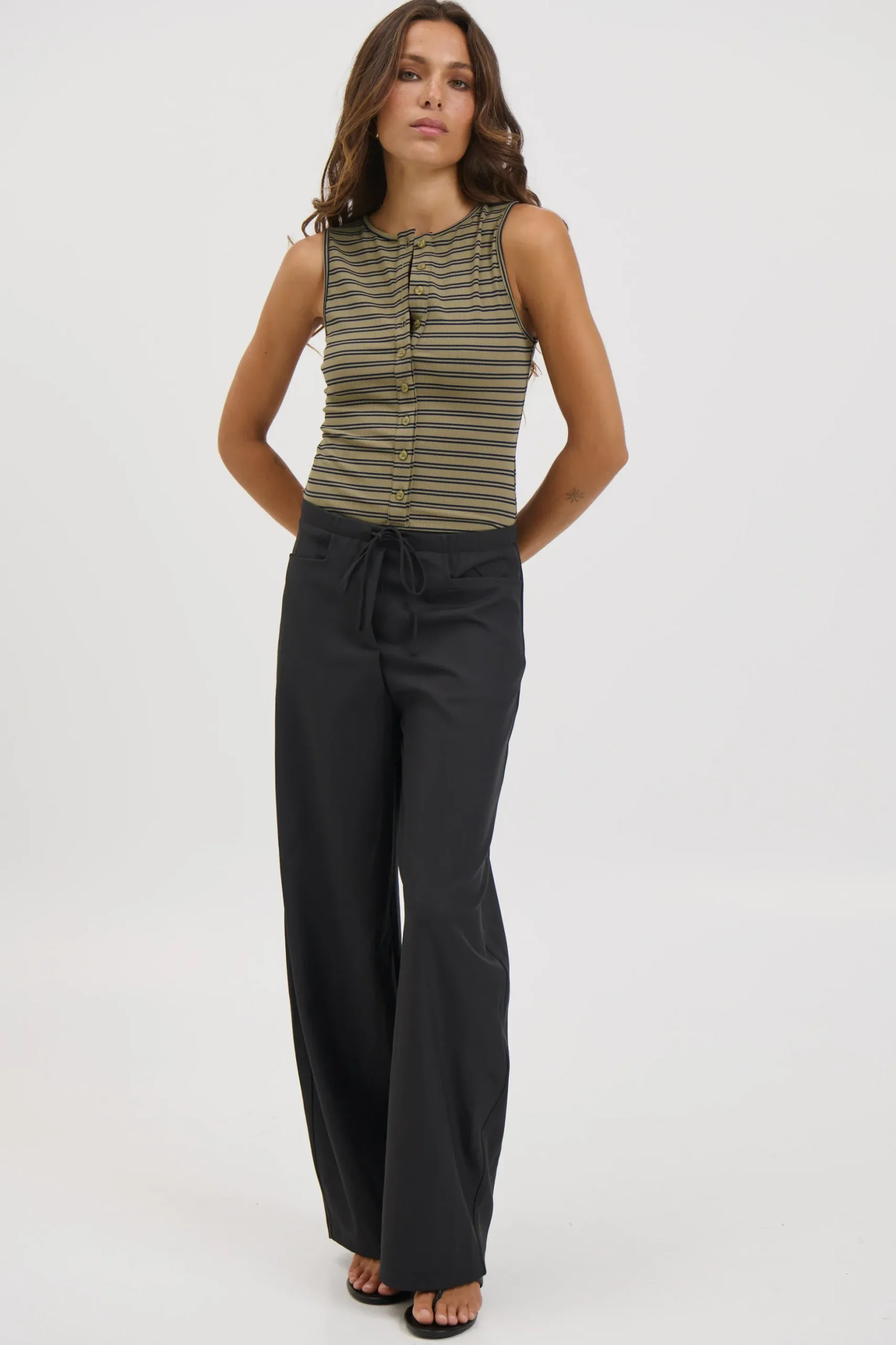 Trae Bodysuit Khaki