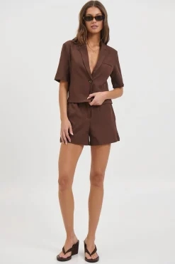 Zoe Short Chocolate